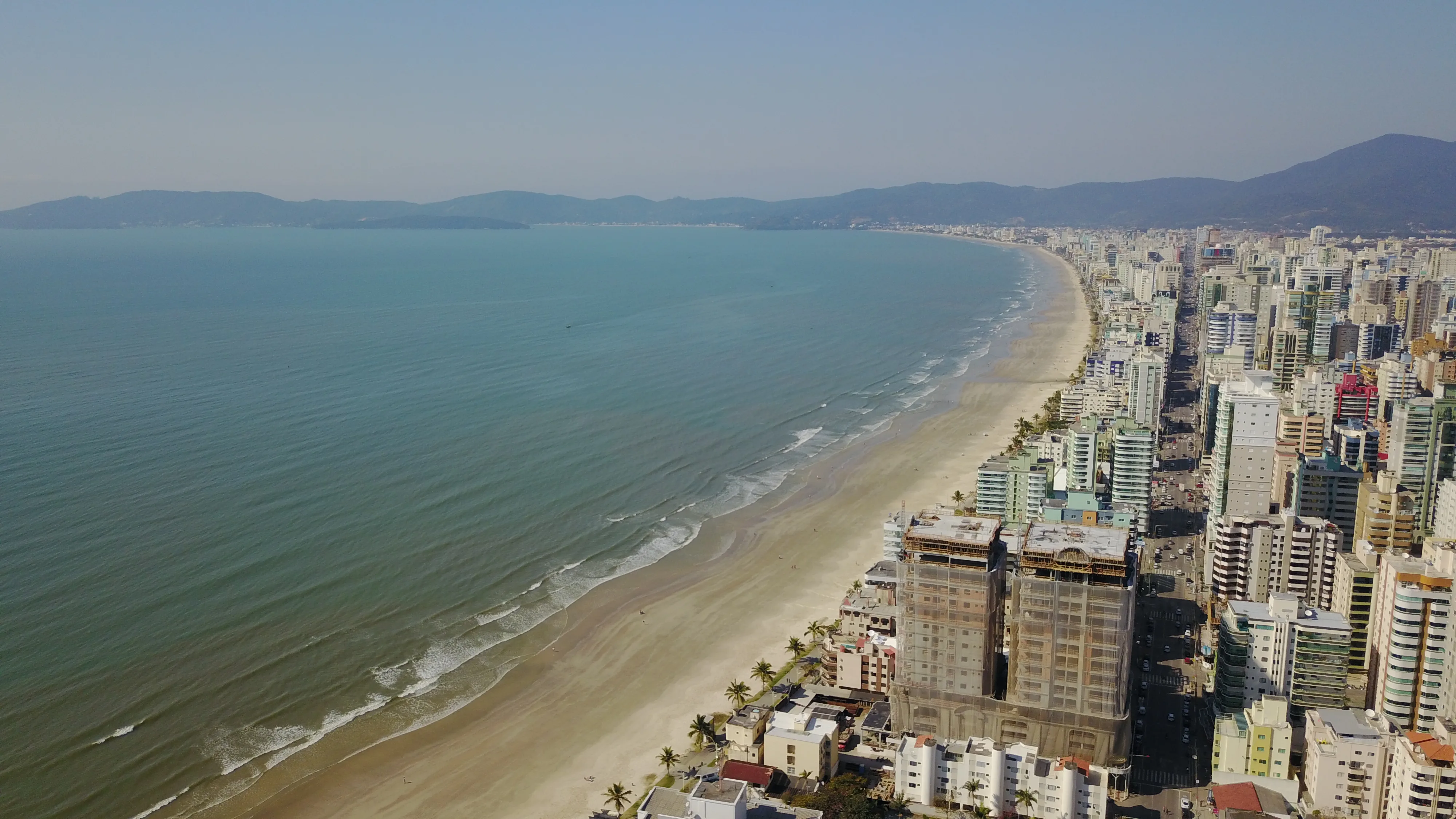 Meia Praia, Itapema